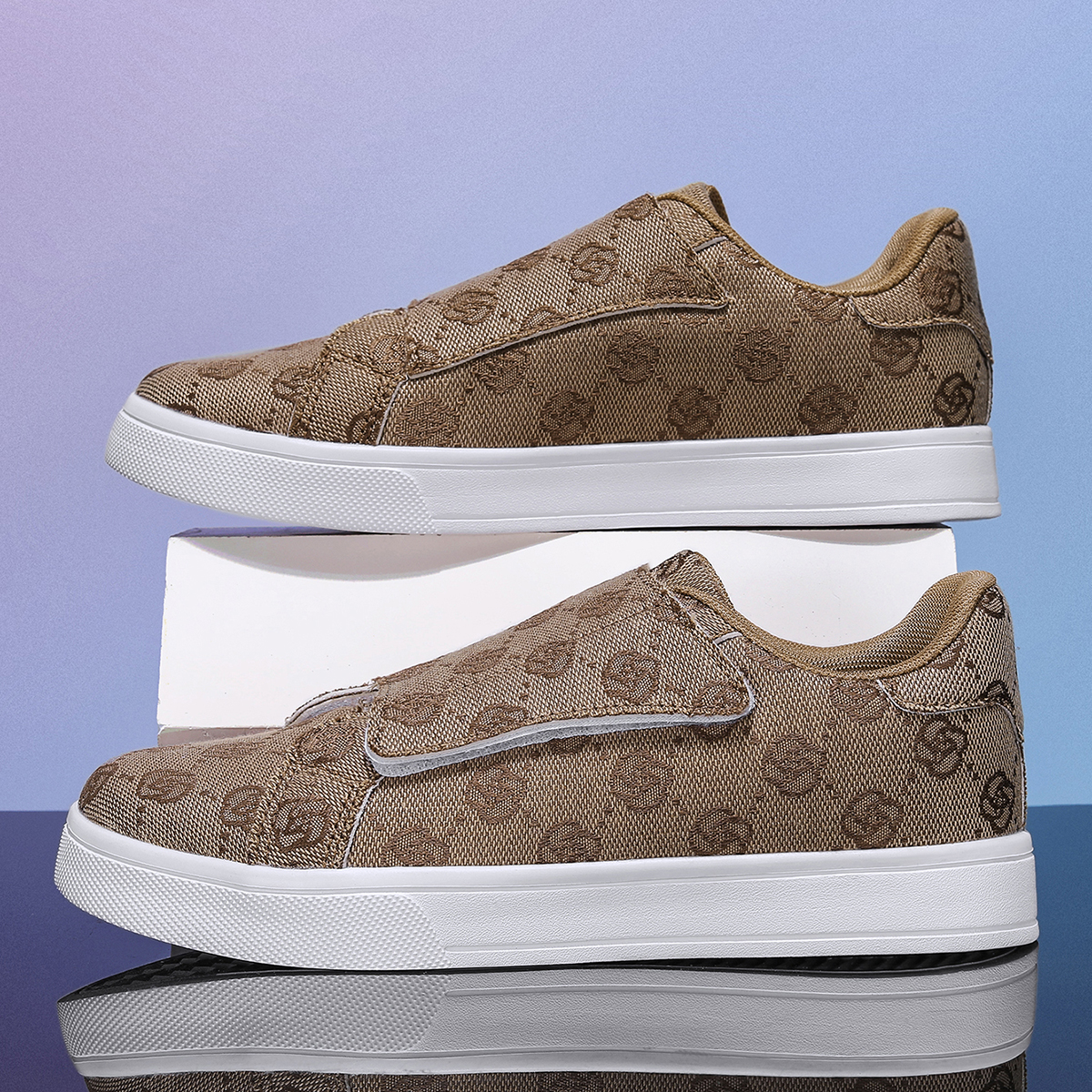 2026 New Men's Vintage Print V - đánh giá và giá Men Shoes Velcro